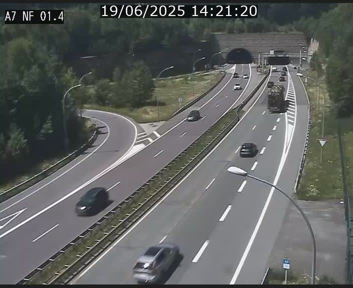 Caméra autoroute Luxembourg A7 - Echangeur Waldhaff - direction Tunnel Stafelter