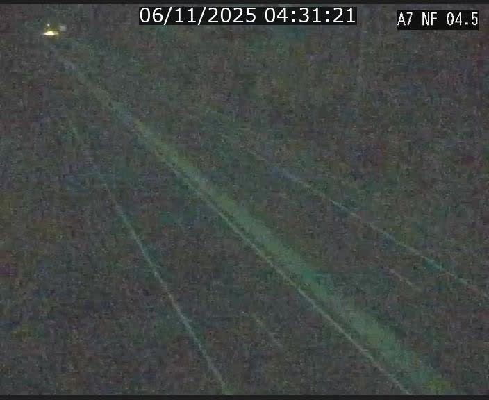 Caméra autoroute Luxembourg A7 - Passage à gibier Rëngelbour - direction Tunnel Grouft