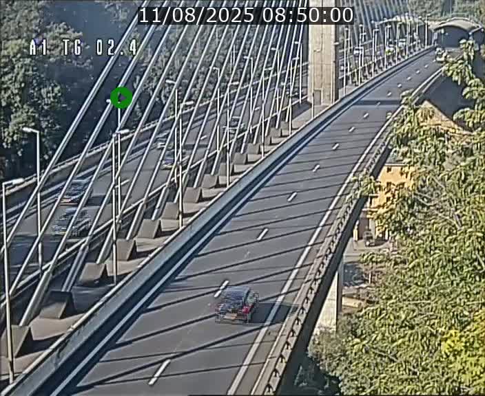 Traffic live webcam Luxembourg Sandweiler - A1 direction Luxembourg-ville - BK 2.4