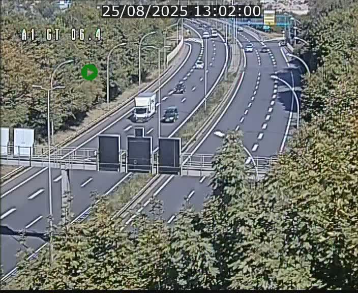 Traffic live webcam Luxembourg Hamm - A1 direction Sandweiler - BK 6.4