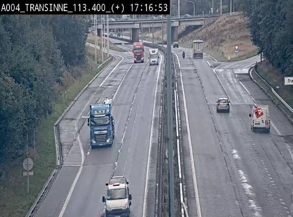 Webcam dans les Ardennes sur l'E411 à hauteur de Transinne. Vue orientée vers le sud de la Belgique