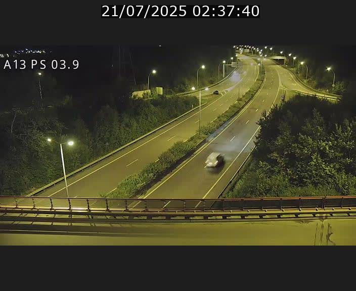 Traffic live webcam Luxembourg Differdange - A13 direction Esch-sur-Alzette - BK 3.9