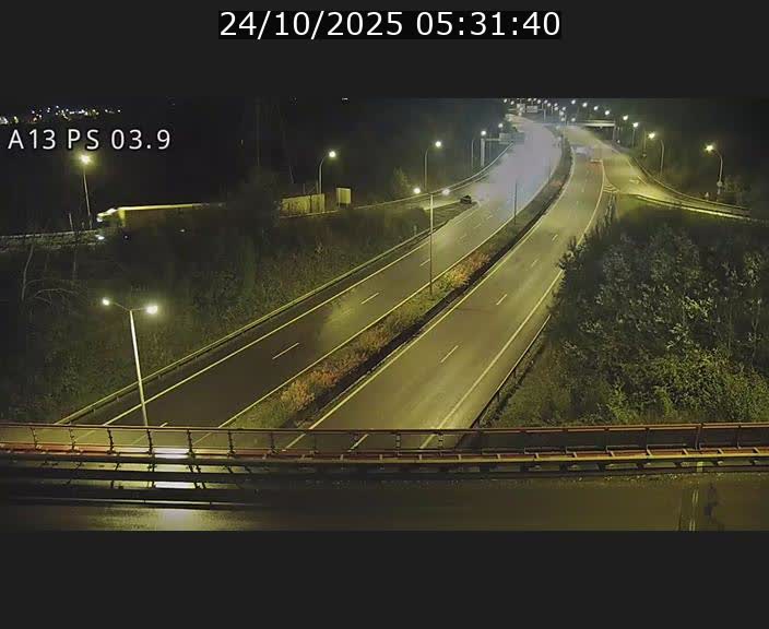 Traffic live webcam Luxembourg Ehlerange - A13 direction Esch-sur-Alzette - BK 6.8