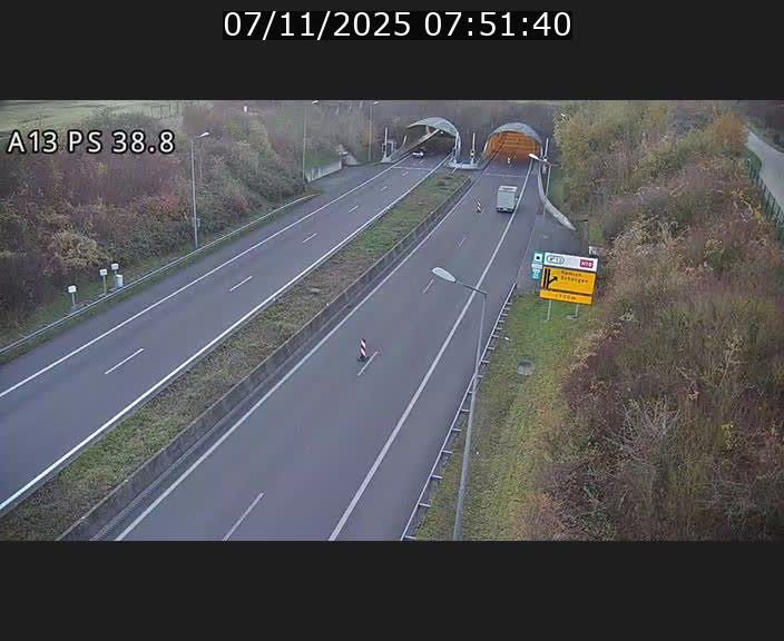 Webcam autoroute A13 à l'entrée ouest du tunnel Markusbierg à Schengen. Vue orientée vers Mondorf-les-Bains