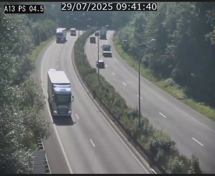 Traffic live webcam Luxembourg Differdange - A13 direction Esch-sur-Alzette - BK 4.5
