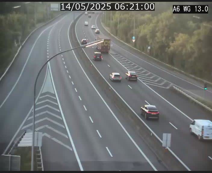 Traffic live webcam Luxembourg Mamer - A6 - BK 13 - direction Luxembourg/France/Allemagne