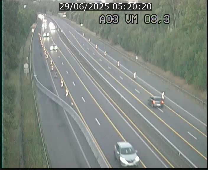 Traffic live webcam Luxembourg Bettembourg - A3 - BK 8.3 - direction France