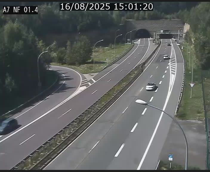 Caméra autoroute Luxembourg A7 - Echangeur Waldhaff - direction Tunnel Stafelter