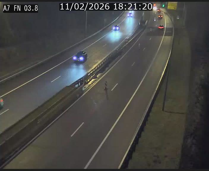 Caméra autoroute Luxembourg A7 - Passage à gibier Rëngelbour - direction Tunnel Stafelter