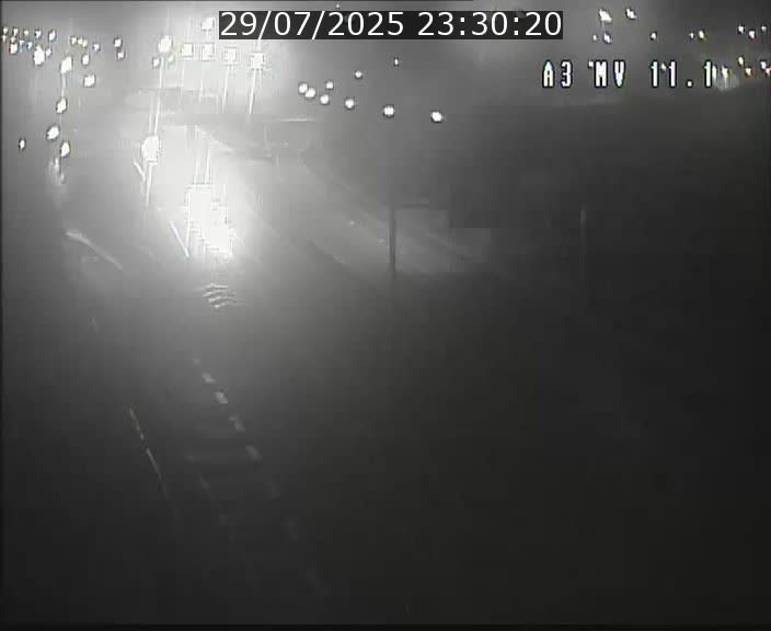 Traffic live webcam Luxembourg Croix de Bettembourg A3 - BK 11.1 - direction Luxembourg-ville