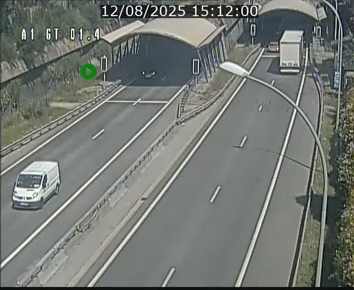 Traffic live webcam Luxembourg Hesperange - A1 direction Kirchberg - BK 1.4