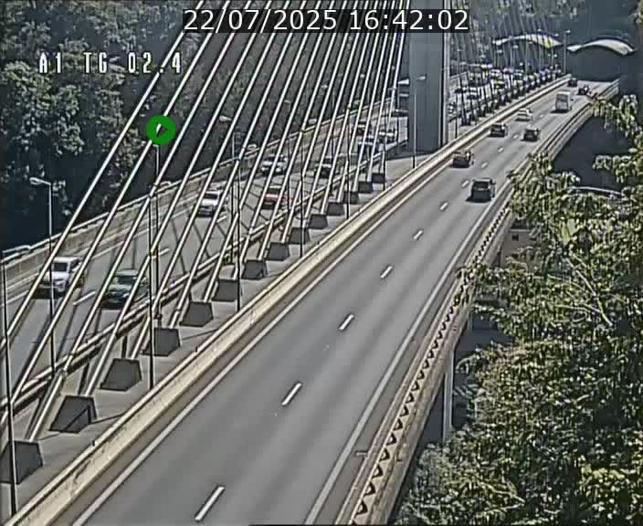 Traffic live webcam Luxembourg Sandweiler - A1 direction Luxembourg-ville - BK 2.4