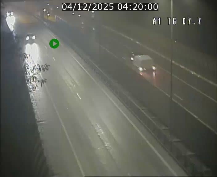 Traffic live webcam Luxembourg Kirchberg - A1 direction Luxembourg-ville - BK 7.7