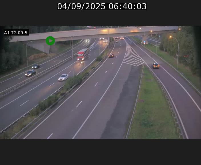 Traffic live webcam Luxembourg Jonction Grünewald - A1 direction Luxembourg-ville - BK 9.5