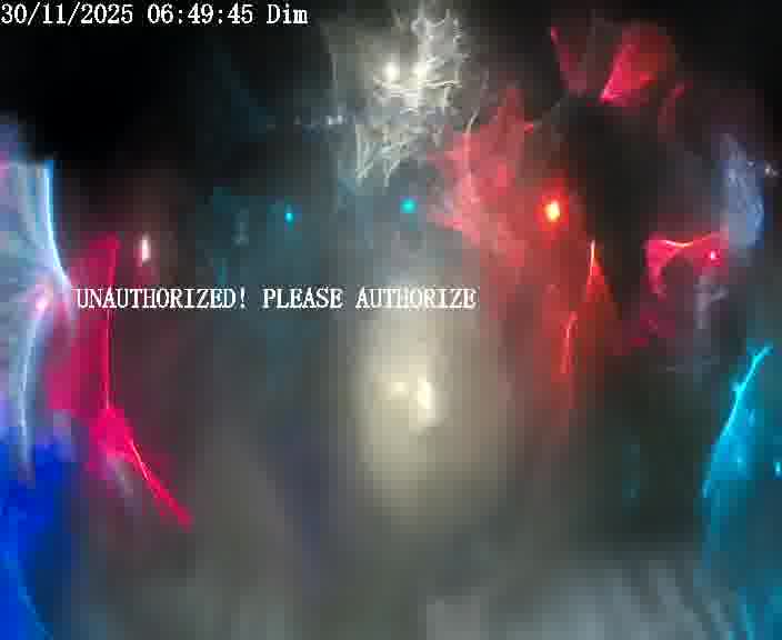 Webcam installée le long de D1 (France) à Ennery, pointée vers Metz, utile pour suivre précisément les conditions de trafic.