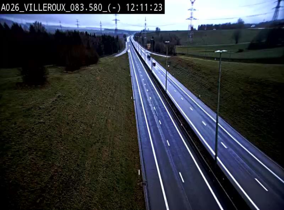 Webcam autoroute A26/E25 à hauteur de Vaux-sur-Sûre, à la jonction avec la N85 en direction de Liège - BK 83.6
