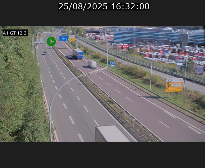 Traffic live webcam Luxembourg Senningerberg - A1 direction Allemagne - BK 12.3