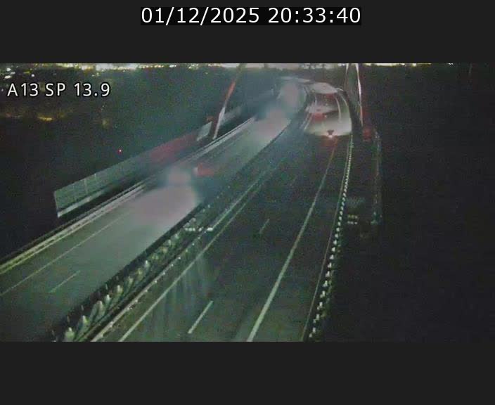 Traffic live webcam Luxembourg Kayl - A13 direction Esch-sur-Alzette/Luxembourg-ville - BK 13.9