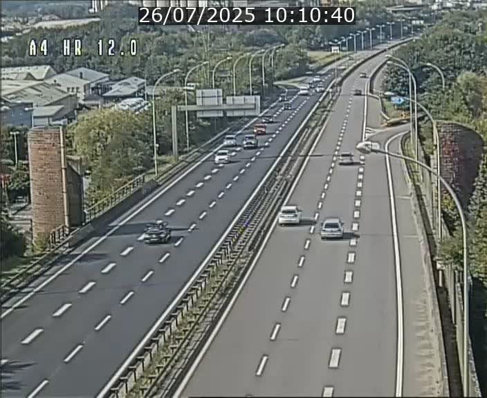 Traffic live webcam Luxembourg Jonction Foetz - A4 - BK 12.0 - direction Esch sur Alzette