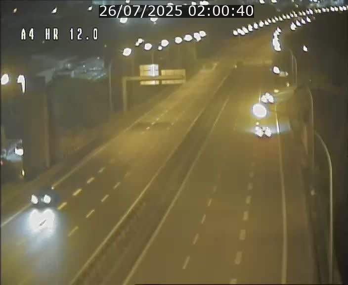 Traffic live webcam Luxembourg Jonction Foetz - A4 - BK 12.0 - direction Esch sur Alzette