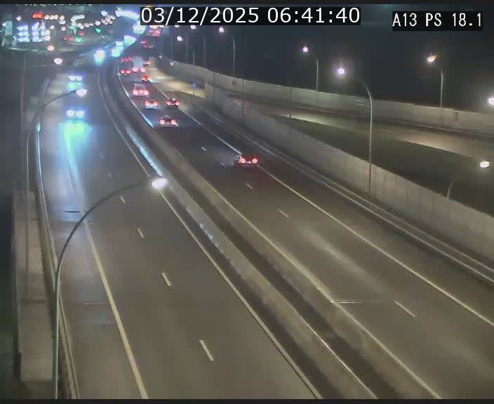 Traffic live webcam Luxembourg Dudelange - A13 direction Croix de Bettembourg - BK 18.1