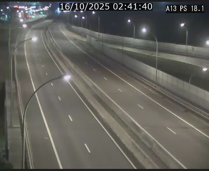 Traffic live webcam Luxembourg Dudelange - A13 direction Croix de Bettembourg - BK 18.1