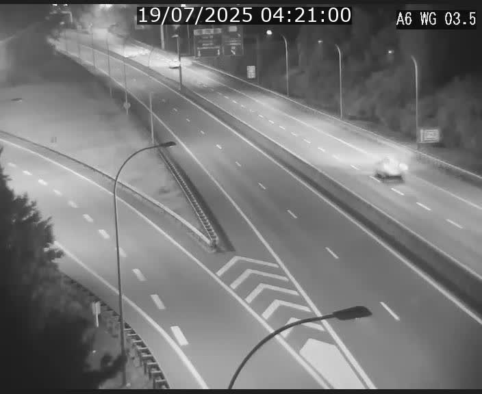 Traffic live webcam Luxembourg - Croix de Cessange - A6 - BK 3.5 - direction France/Allemagne