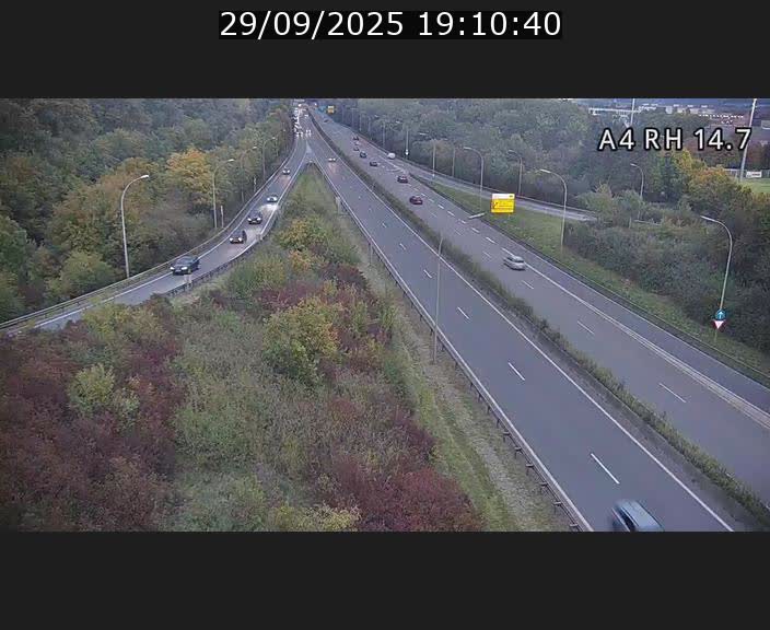 Traffic live webcam Luxembourg Jonction Lankelz - A4 - BK 14.7 - direction Luxembourg