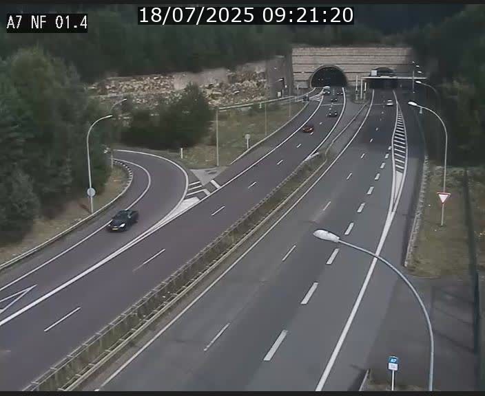 Caméra autoroute Luxembourg A7 - Echangeur Waldhaff - direction Tunnel Stafelter