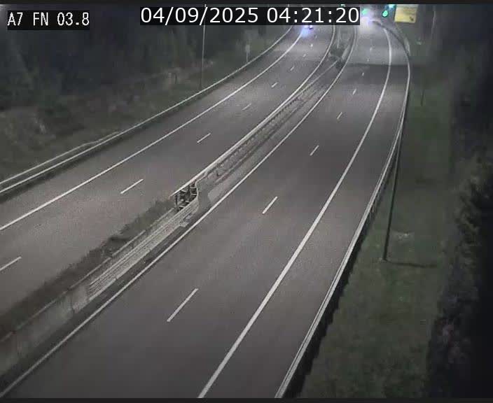 Caméra autoroute Luxembourg A7 - Passage à gibier Rëngelbour - direction Tunnel Stafelter