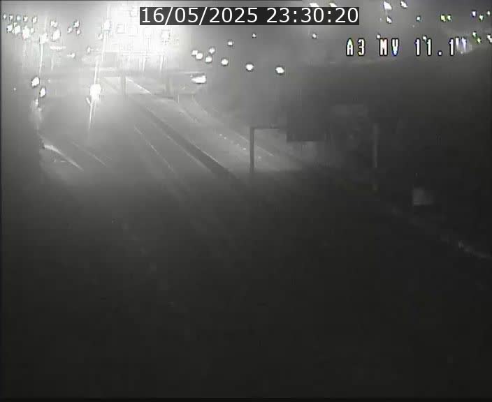 Traffic live webcam Luxembourg Croix de Bettembourg A3 - BK 11.1 - direction Luxembourg-ville