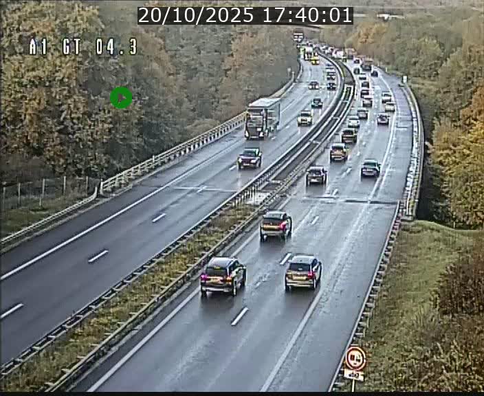 Traffic live webcam Luxembourg Itzig - A1 direction Sandweiler - BK 4.3