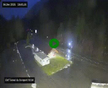 Webcam à l'entrée du tunnel du Somport, côté français, sur la N134, dans les Pyrénées, en direction de l'Espagne, à 1116 mètres d'altitude