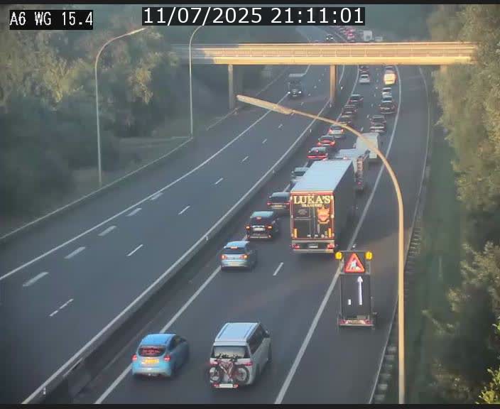 Traffic live webcam Luxembourg Capellen - A6 - BK 15.4 - direction Luxembourg/France/Allemagne
