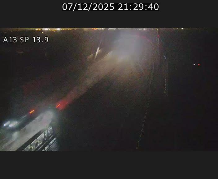 Traffic live webcam Luxembourg Kayl - A13 direction Esch-sur-Alzette/Luxembourg-ville - BK 13.9