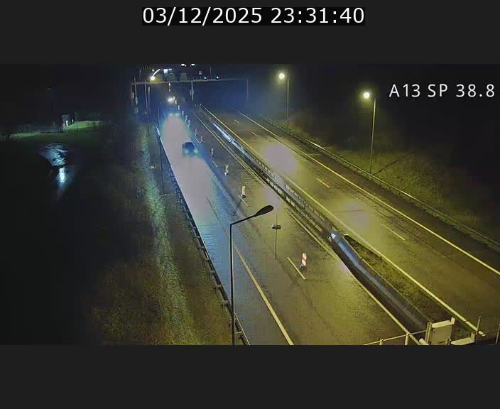 Webcam autoroute A13 à l'entrée ouest du tunnel Markusbierg à Schengen. Vue orientée vers le tunnel et l'Allemagne