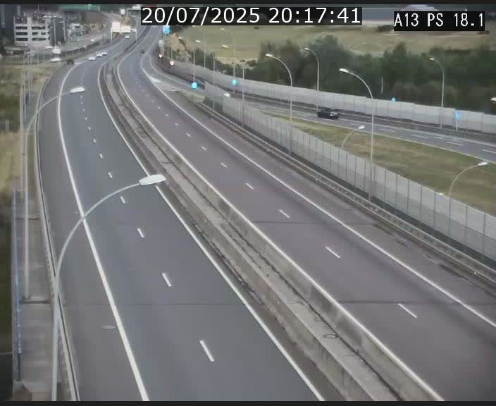 Traffic live webcam Luxembourg Dudelange - A13 direction Croix de Bettembourg - BK 18.1