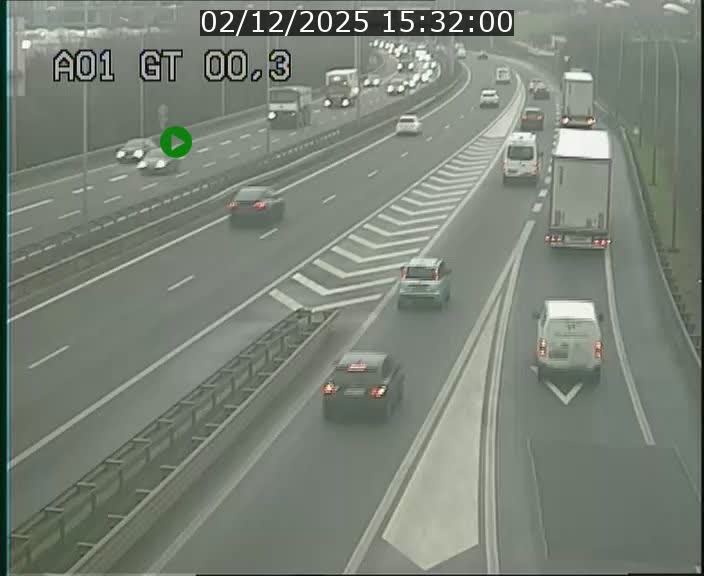 Traffic live webcam Luxembourg Croix de Gasperich - A1 direction Kirchberg - BK 0.3