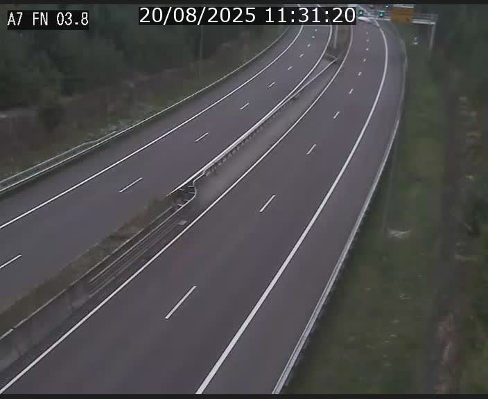 Caméra autoroute Luxembourg A7 - Passage à gibier Rëngelbour - direction Tunnel Stafelter
