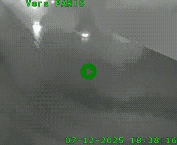 Caméra routière sur l'autoroute A20 à Saint-Pardoux-l'Ortigier, à la jonction avec l'A89. Vue orientée vers Paris