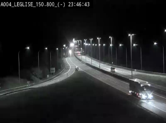 Webcam E411 dans la Côte de Léglise. Vue orientée vers Bruxelles
