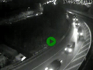 Caméra autoroute à la jonction entre l'A7 et la D301 (Boulevard urbain Sud de Lyon) à Feyzin, au sud de Lyon. Vue orientée vers Mions
