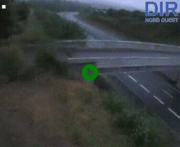 Webcam sur A84 à hauteur de Pont-Farcy, au niveau du pont autoroutier sur la Vire, au sud de Saint-Lô