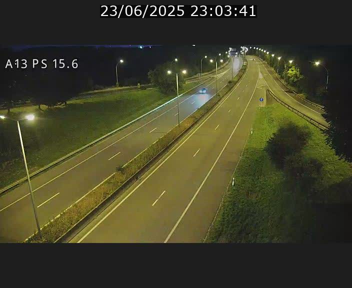 Traffic live webcam Luxembourg Kayl - A13 direction Dudelange - BK 15.6