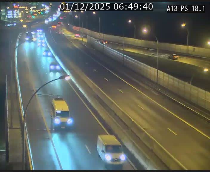 Traffic live webcam Luxembourg Dudelange - A13 direction Croix de Bettembourg - BK 18.1