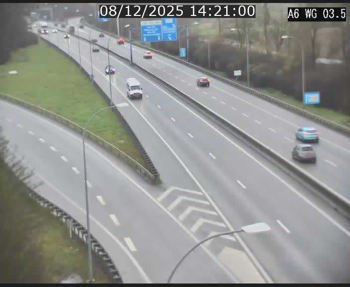Traffic live webcam Luxembourg - Croix de Cessange - A6 - BK 3.5 - direction France/Allemagne