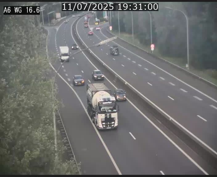 Traffic live webcam Luxembourg Aire de Capellen - A6 - BK 16.6 - direction Luxembourg/France/Allemagne