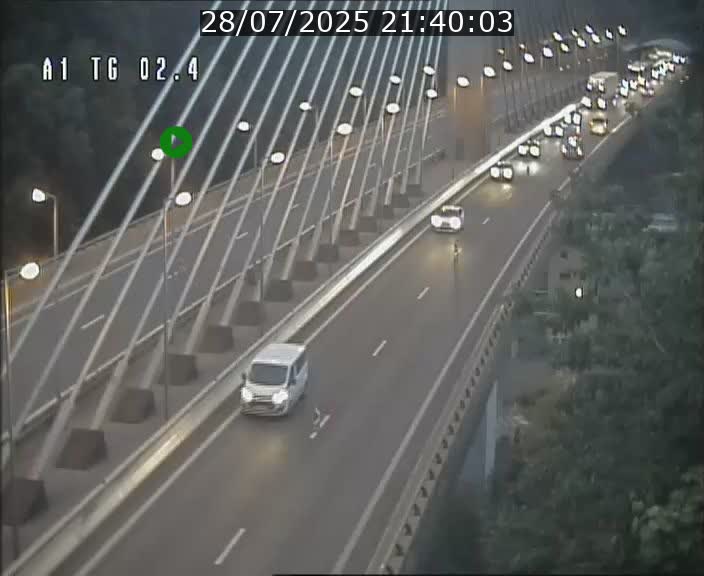 Traffic live webcam Luxembourg Sandweiler - A1 direction Luxembourg-ville - BK 2.4