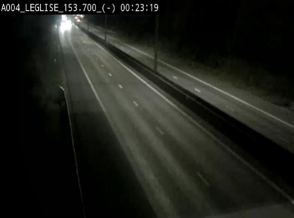 Webcam autoroute A4 (E411-E25) à Léglise, avant la jonction avec la N40. Vue orientée vers Bruxelles