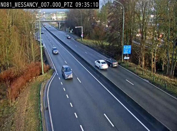 Webcam sur la N81 (E411) à hauteur du Cora Messancy. Vue orientée vers Arlon